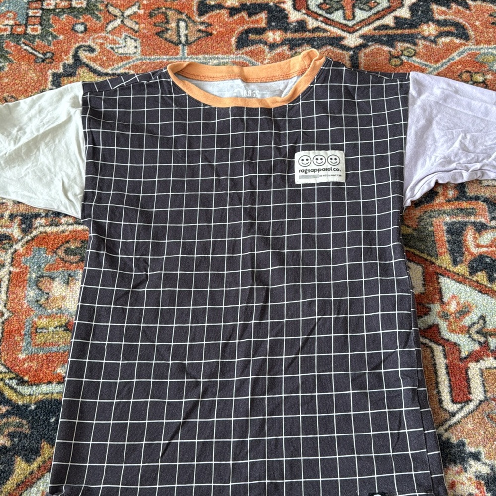 RAGS tshirt